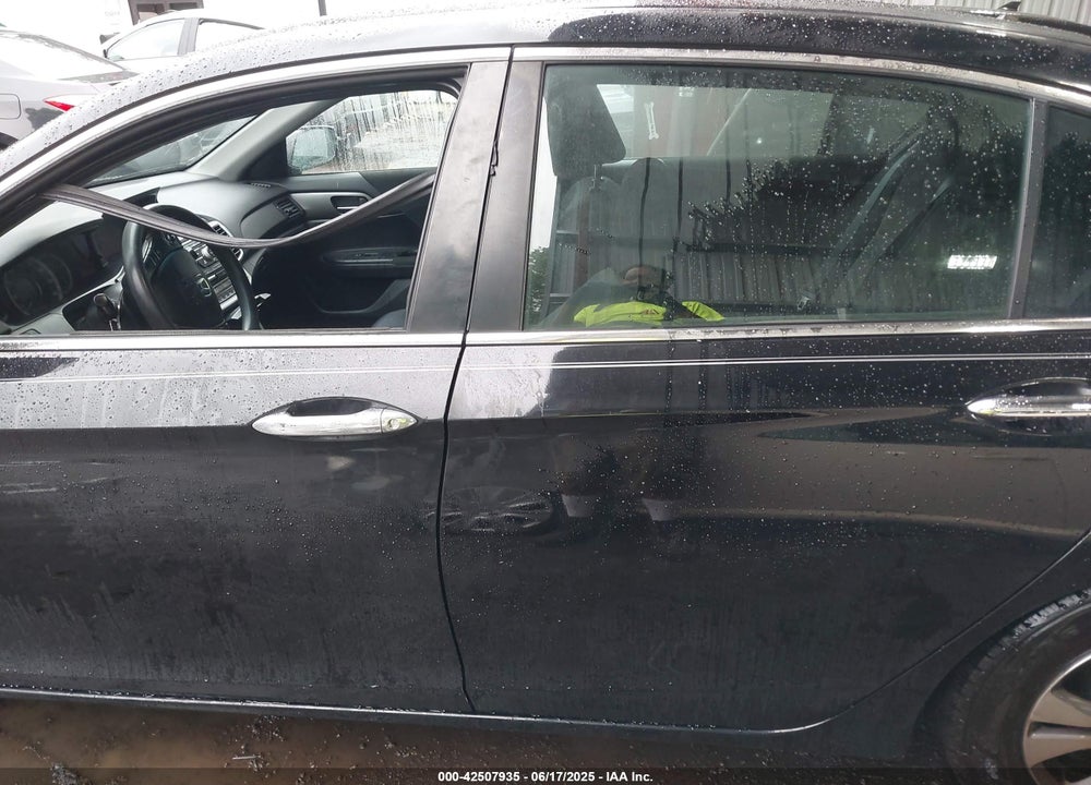 2013 HONDA ACCORD VIN: 1HGCR2F31DA250428