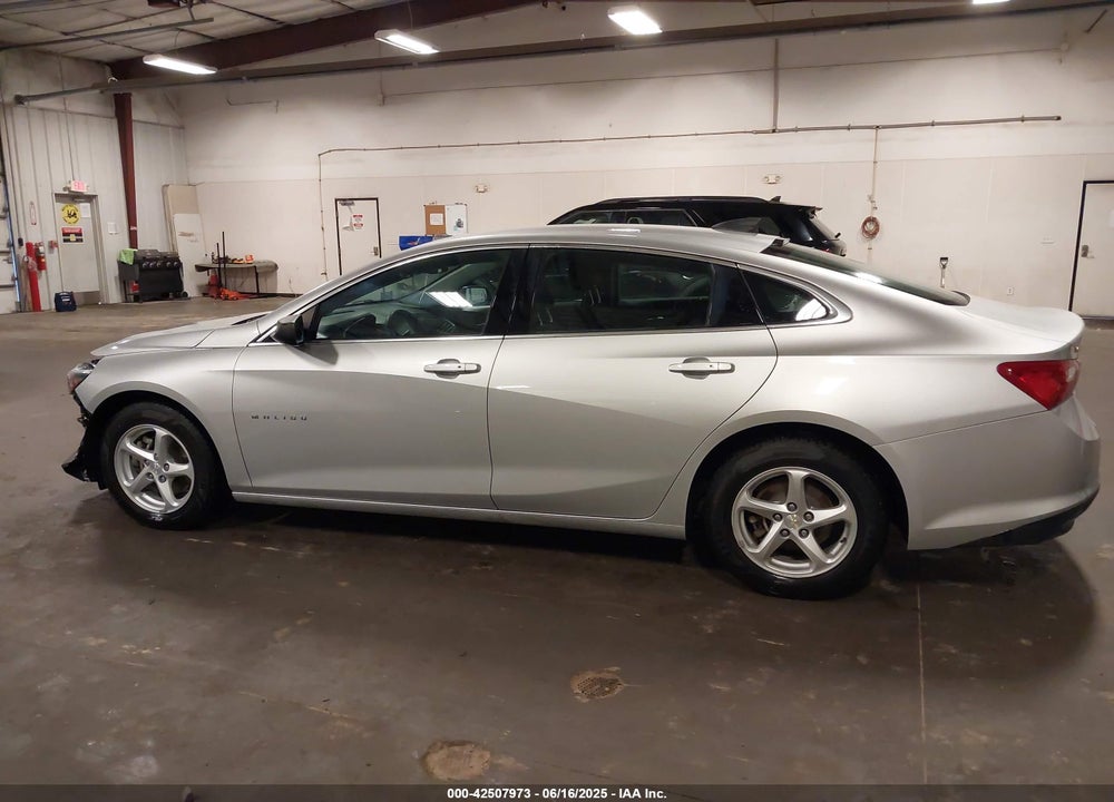 2018 CHEVROLET MALIBU VIN: 1G1ZB5ST5JF229822