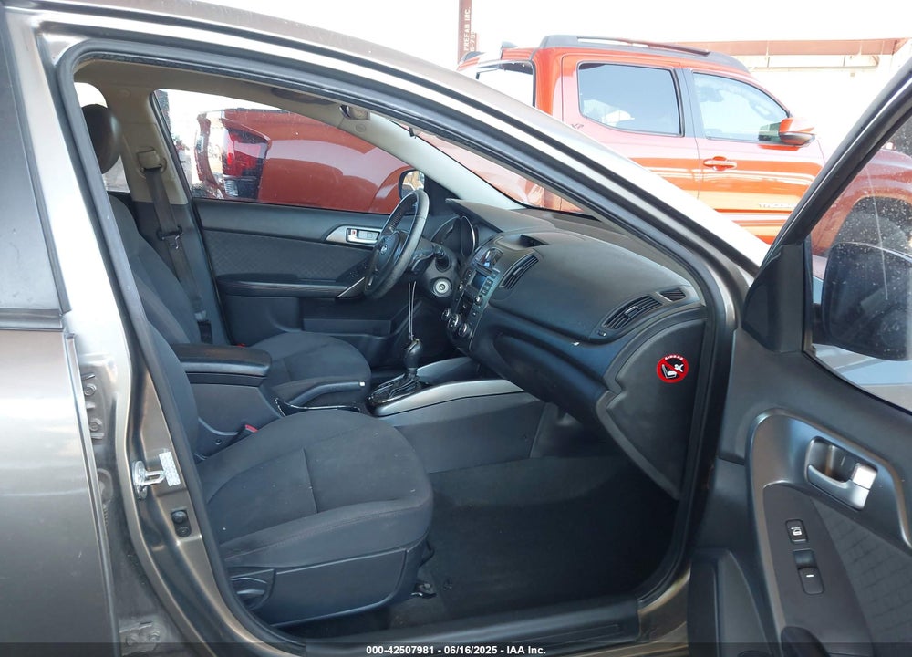 2012 KIA FORTE VIN: KNAFW4A37C5559736