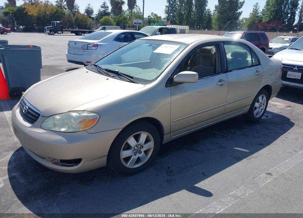 2005 TOYOTA COROLLA LE VIN: 1NXBR32E55Z377685