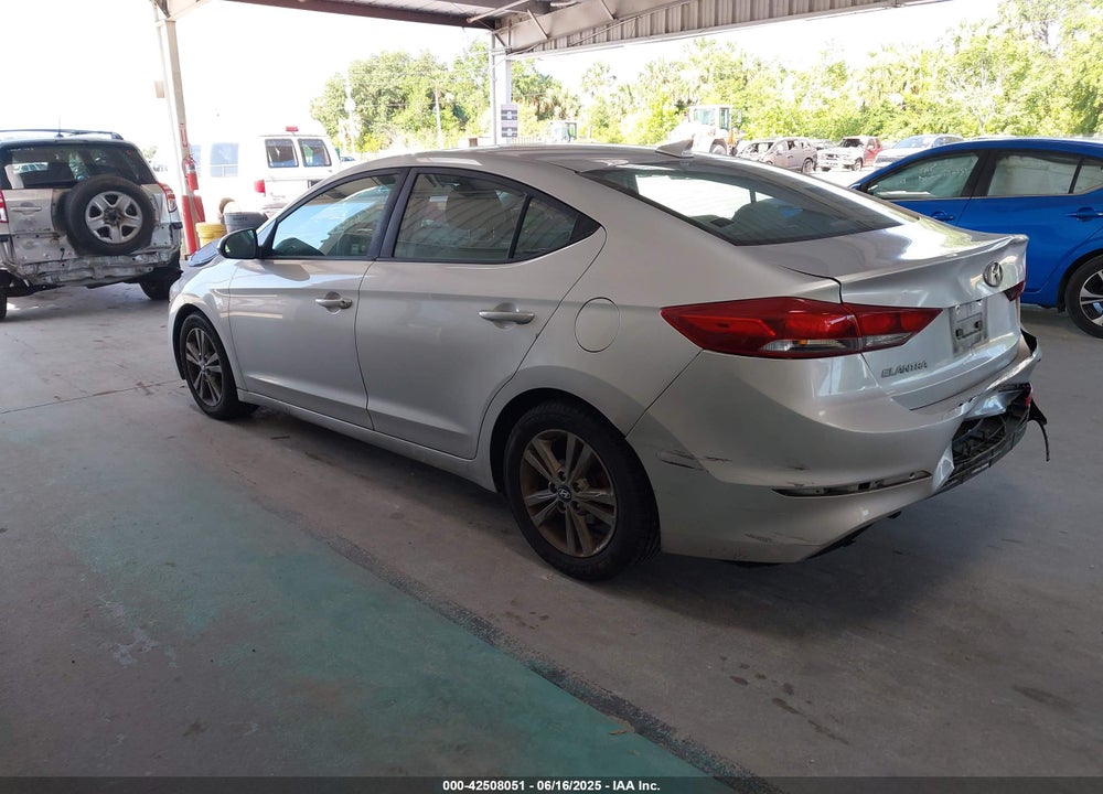 2018 HYUNDAI ELANTRA VIN: 5NPD84LF8JH214708