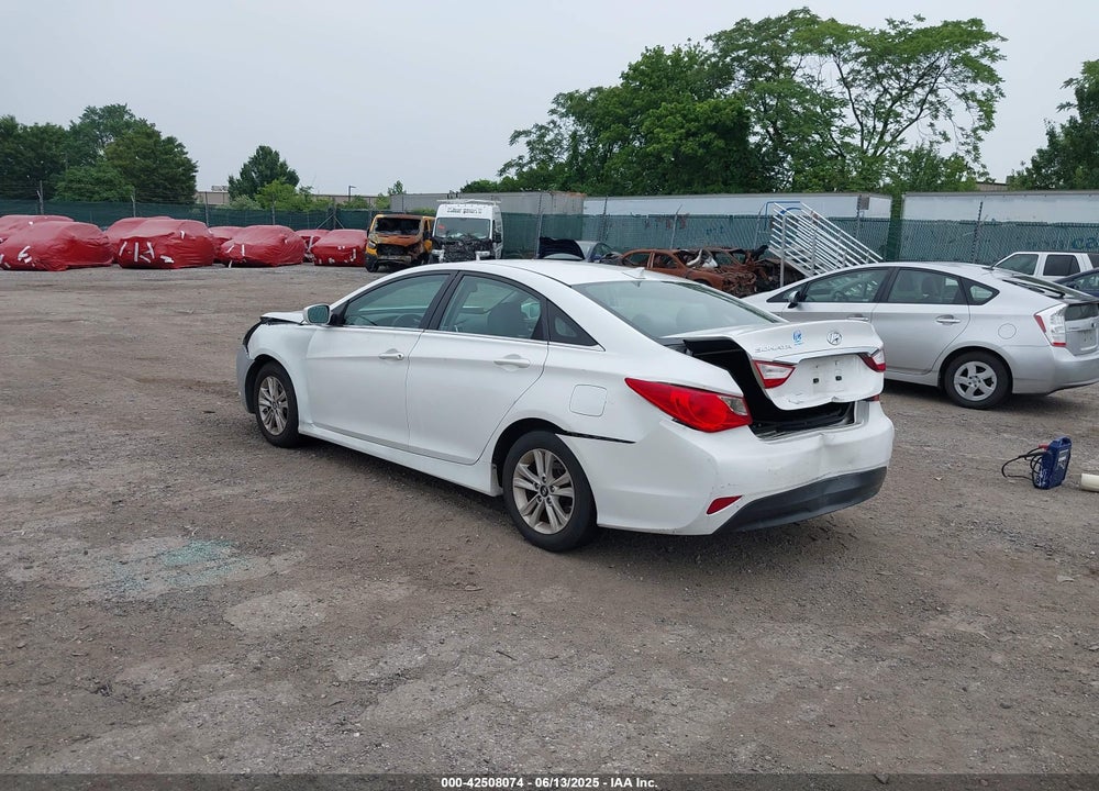 2014 HYUNDAI SONATA GLS VIN: 5NPEB4AC0EH858062