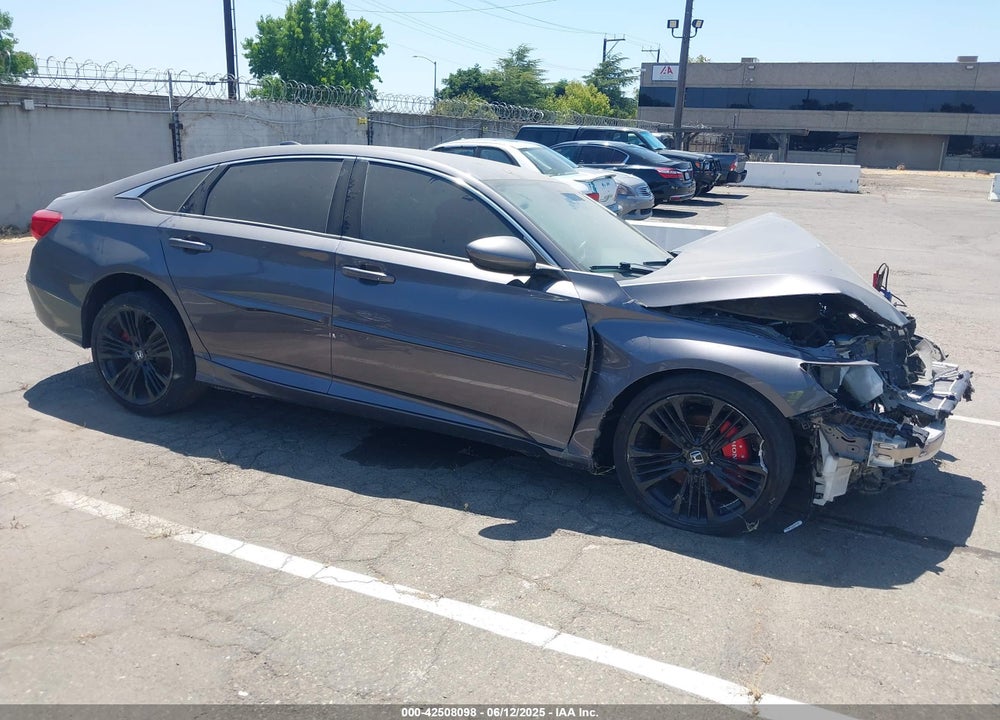 2019 HONDA ACCORD VIN: 1HGCV1F38KA063870
