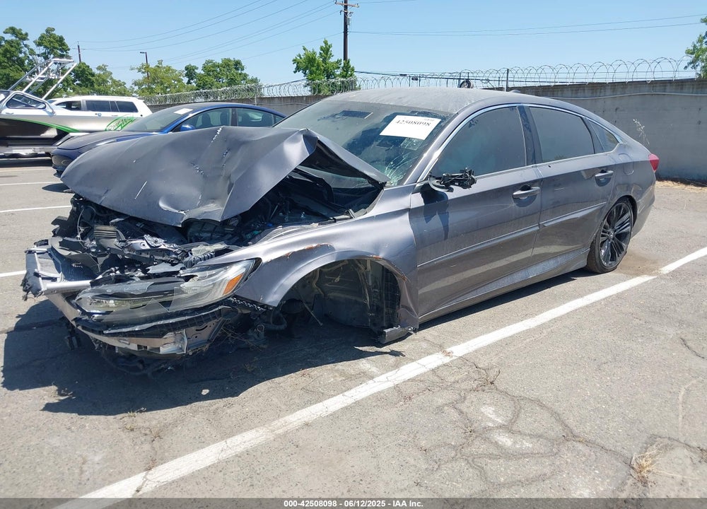 2019 HONDA ACCORD VIN: 1HGCV1F38KA063870
