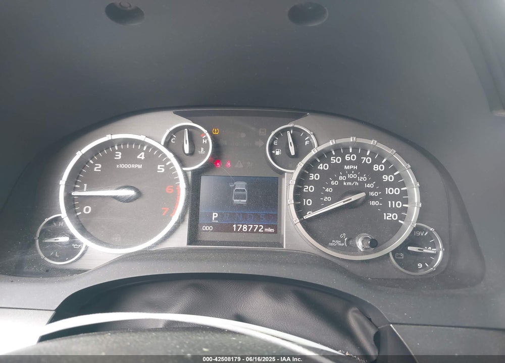 2014 TOYOTA TUNDRA SR5 5.7L V8 VIN: 5TFDW5F19EX395226