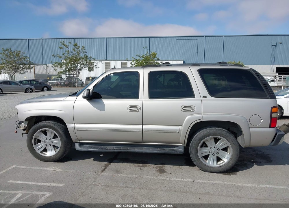 2004 CHEVROLET TAHOE LT VIN: 1GNEC13T24R153092
