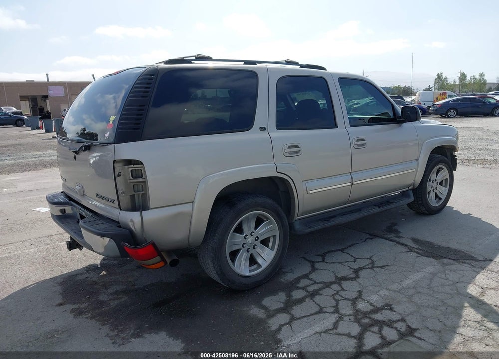 2004 CHEVROLET TAHOE LT VIN: 1GNEC13T24R153092