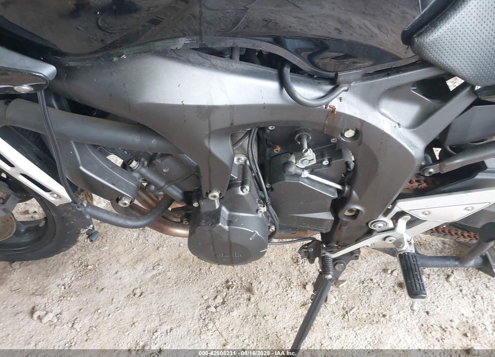 2009 YAMAHA FZ6 SHG VIN: JYARJ13E69A006549