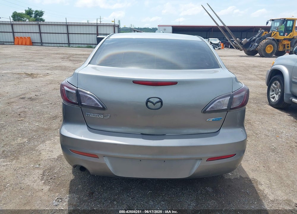 2013 MAZDA 3 VIN: JM1BL1U79D1760893