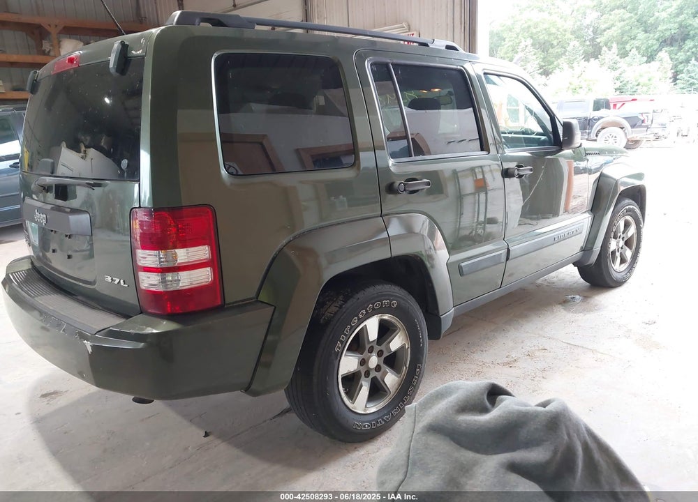 2008 JEEP LIBERTY VIN: 1J8GN28K28W253193