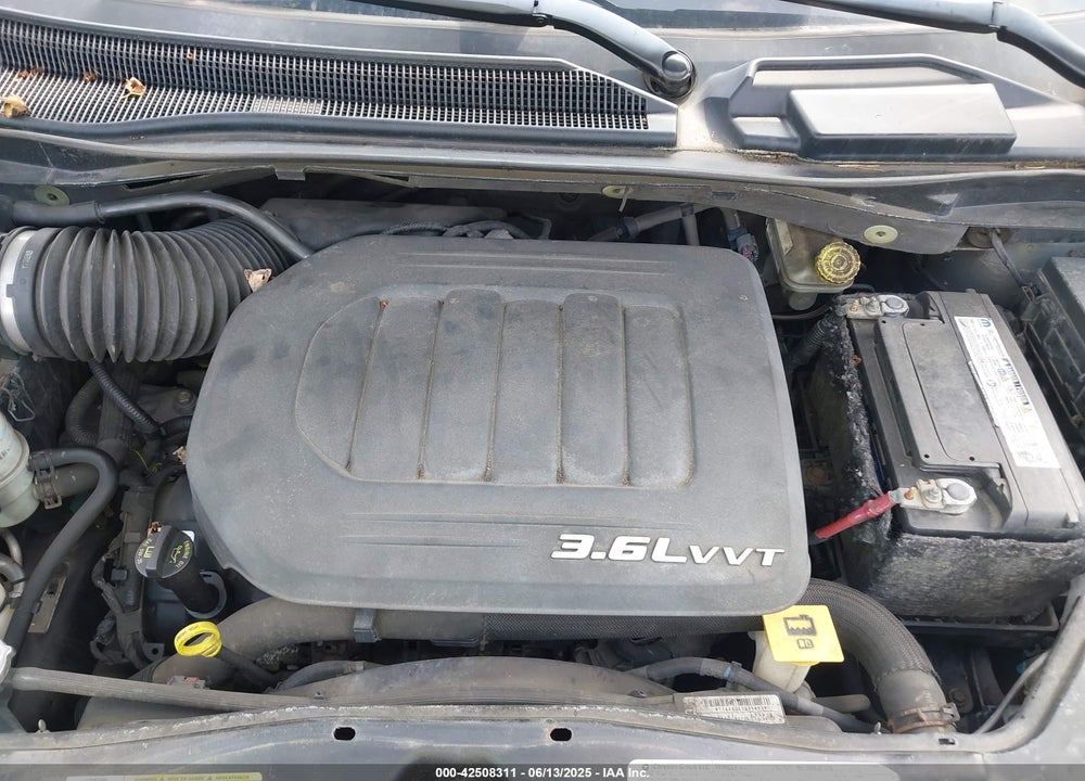 2012 DODGE GRAND CARAVAN CREW VIN: 2C4RDGDG2CR113017