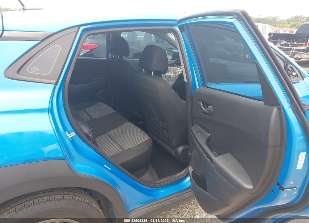 2021 HYUNDAI KONA VIN: KM8K12AA2MU606256