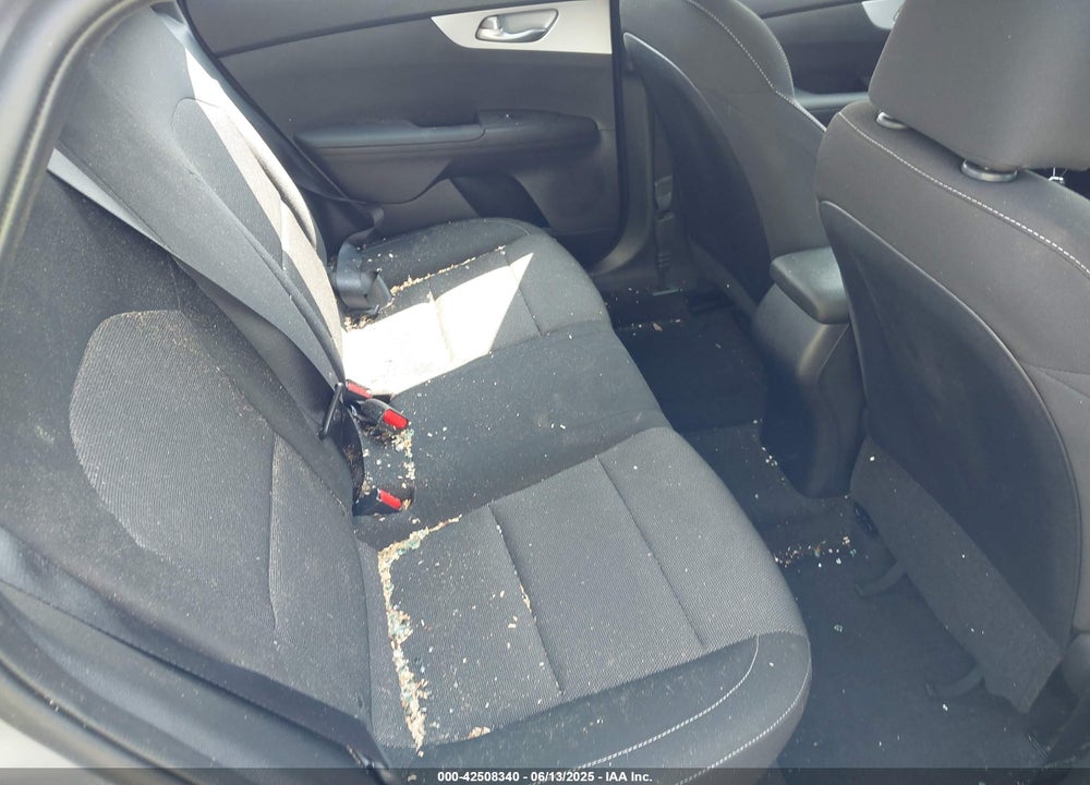 2024 KIA FORTE LXS VIN: 3KPF24AD2RE817973