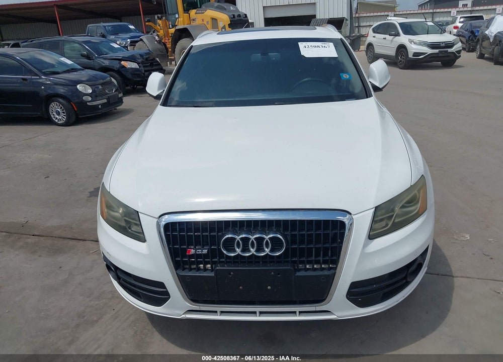 2010 AUDI Q5 3.2 PREMIUM VIN: WA1LKAFPXAA030615