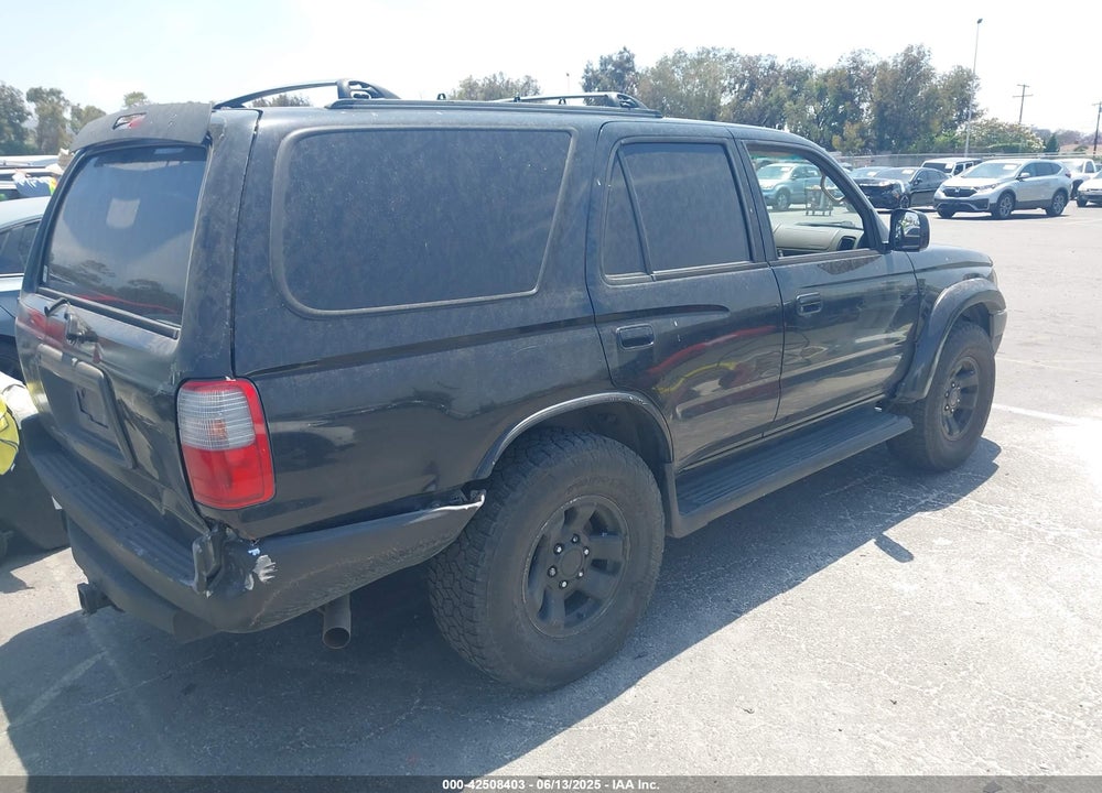 2000 TOYOTA 4RUNNER SR5 V6 VIN: JT3GN86R6Y0167371