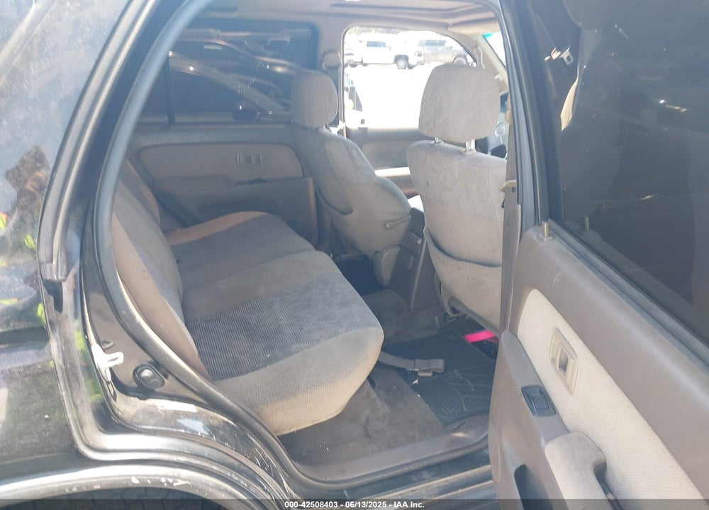 2000 TOYOTA 4RUNNER SR5 V6 VIN: JT3GN86R6Y0167371