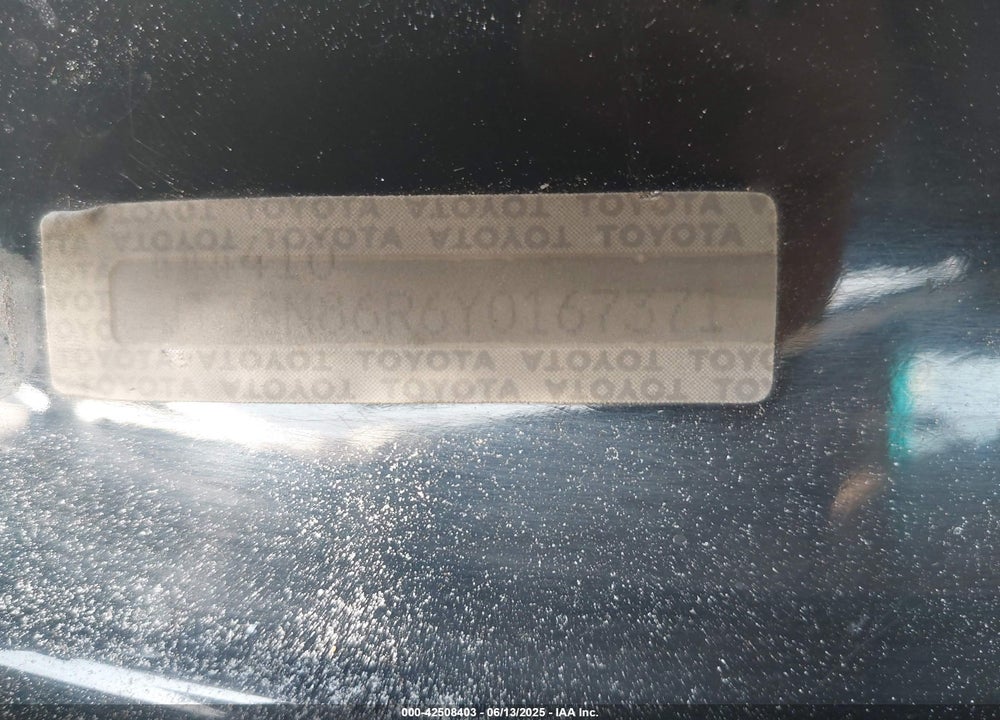 2000 TOYOTA 4RUNNER SR5 V6 VIN: JT3GN86R6Y0167371