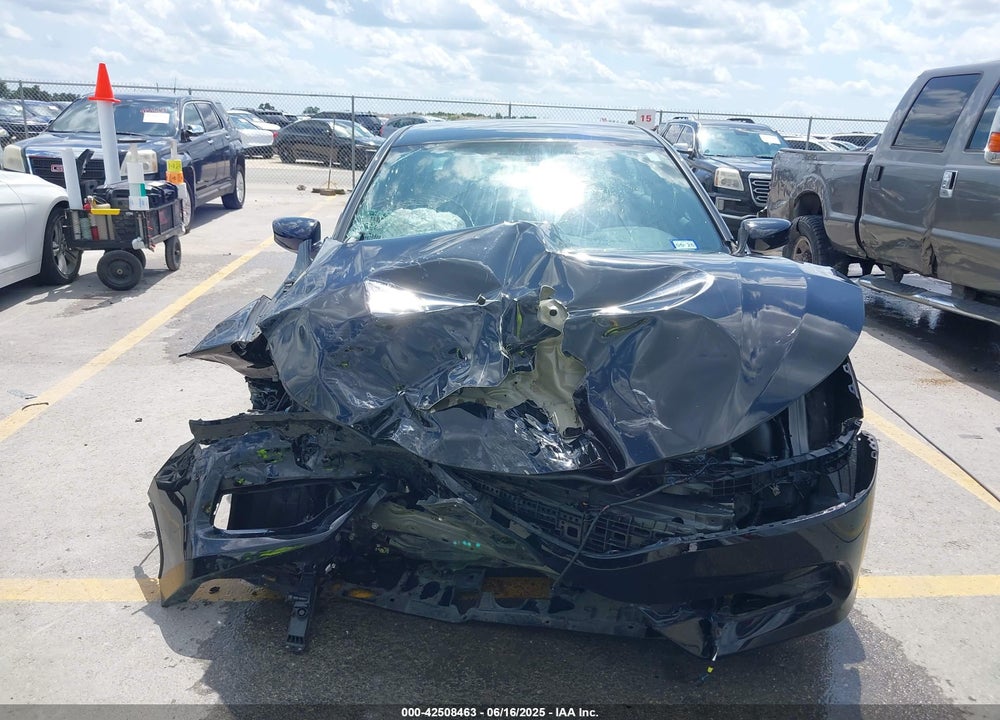 2016 HONDA ACCORD VIN: 1HGCR2F55GA041571