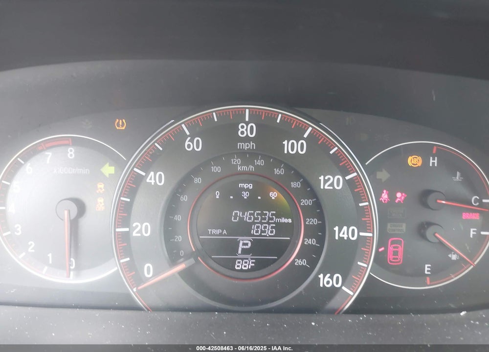 2016 HONDA ACCORD VIN: 1HGCR2F55GA041571