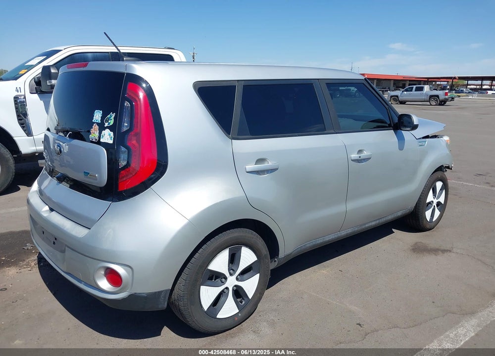 2017 KIA SOUL EV VIN: KNDJP3AE0H7021512