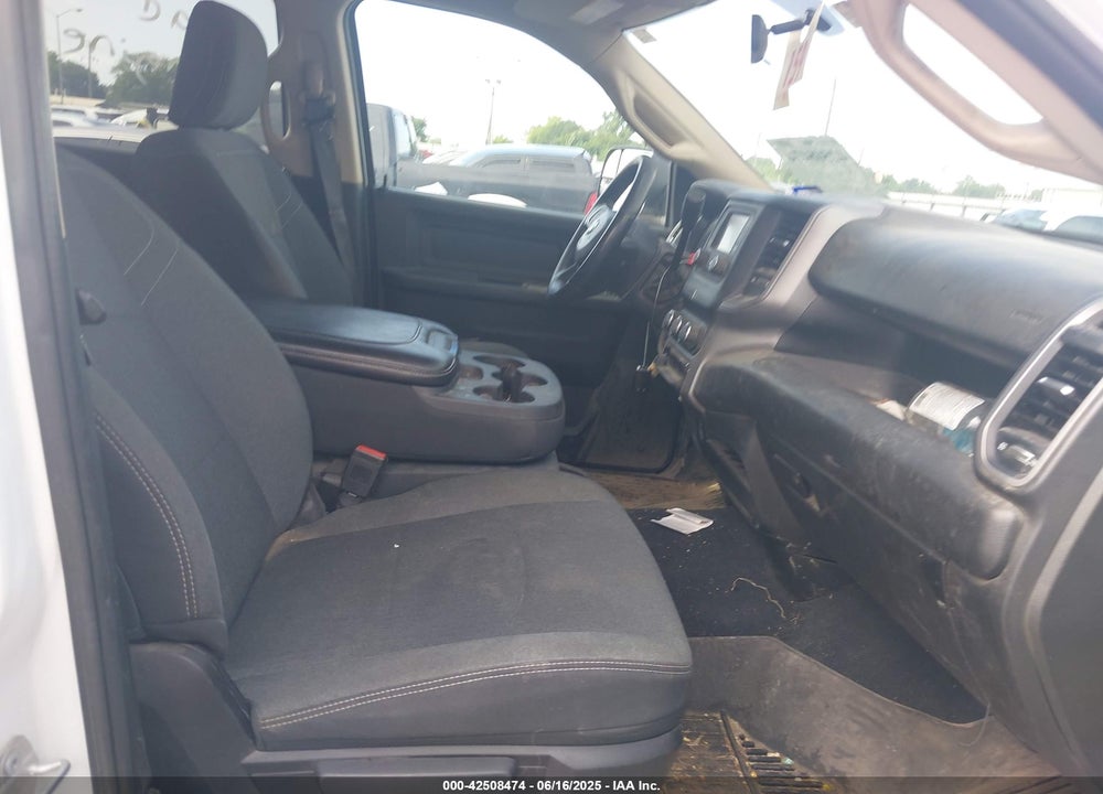 2020 RAM 2500 VIN: 3C6UR4HL4LG266478