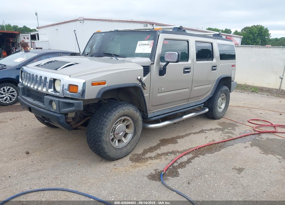 2005 HUMMER H2 SUV VIN: 5GRGN23U35H111806
