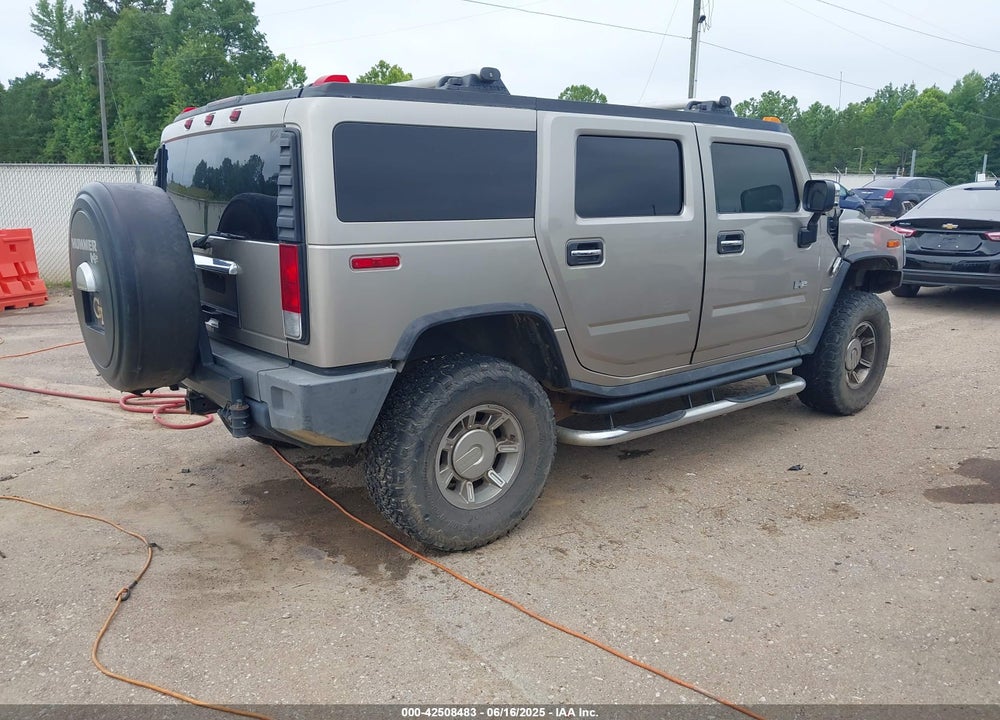 2005 HUMMER H2 SUV VIN: 5GRGN23U35H111806