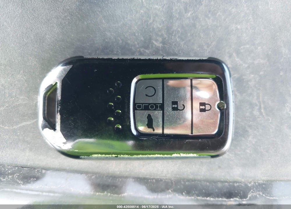 2021 HONDA PILOT VIN: 5FNYF5H23MB009819