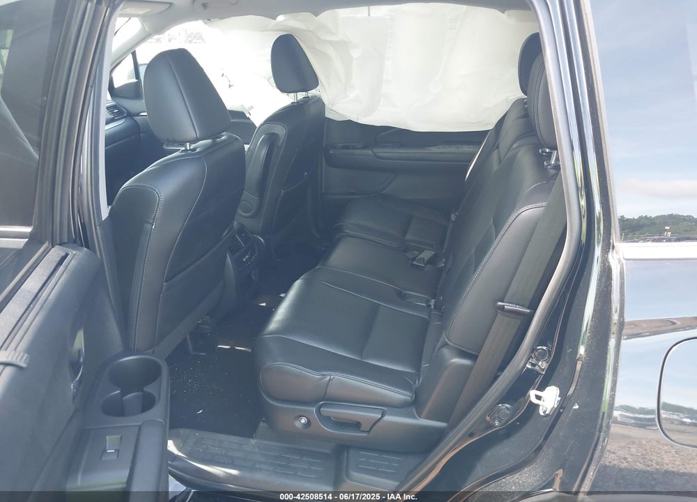 2021 HONDA PILOT VIN: 5FNYF5H23MB009819