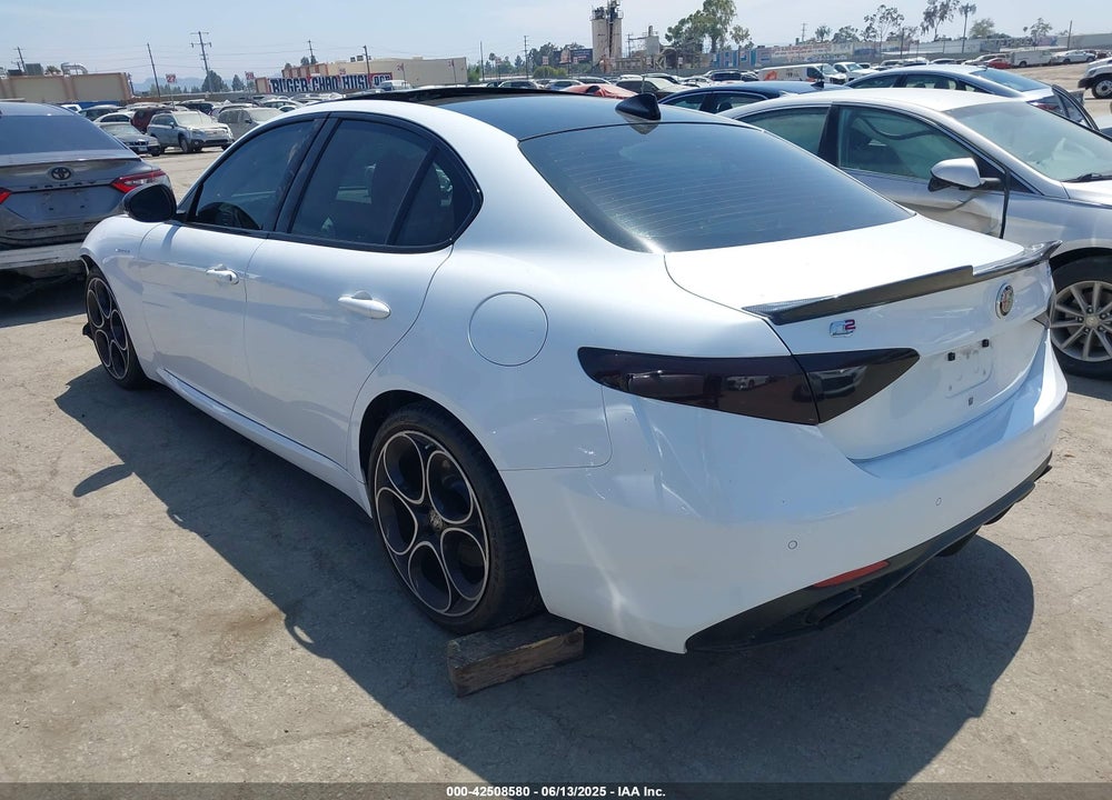 2023 ALFA ROMEO GIULIA VIN: ZARFAMBN5P7669508