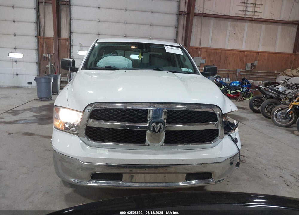 2017 RAM 1500 SLT 4X4 6'4 BOX VIN: 1C6RR7TT7HS544689