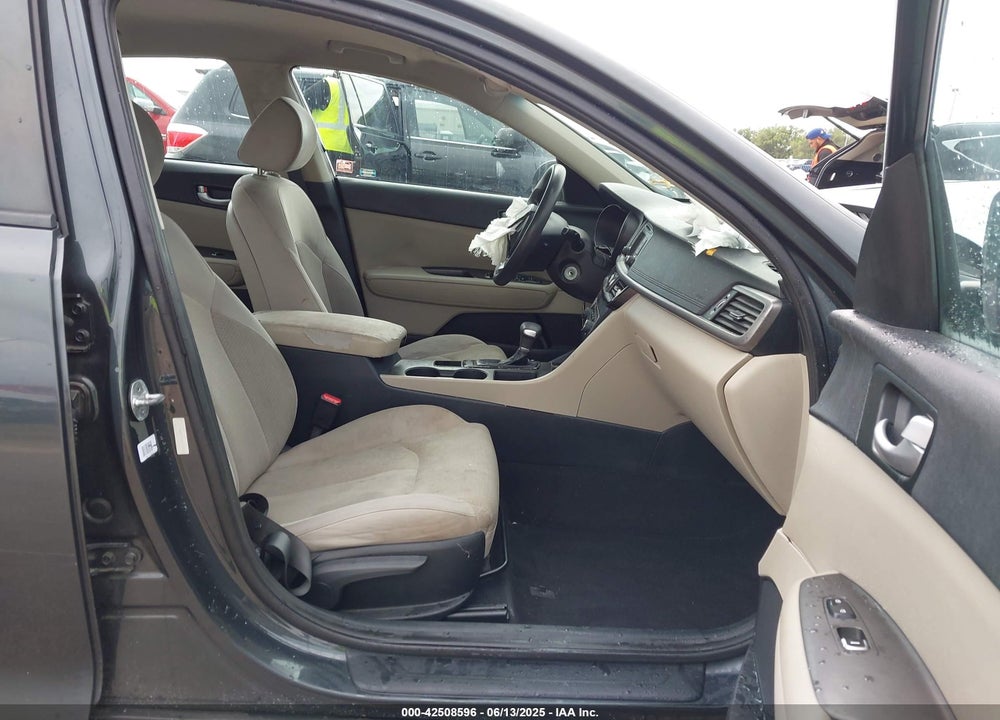 2016 KIA OPTIMA LX VIN: 5XXGT4L35GG001978
