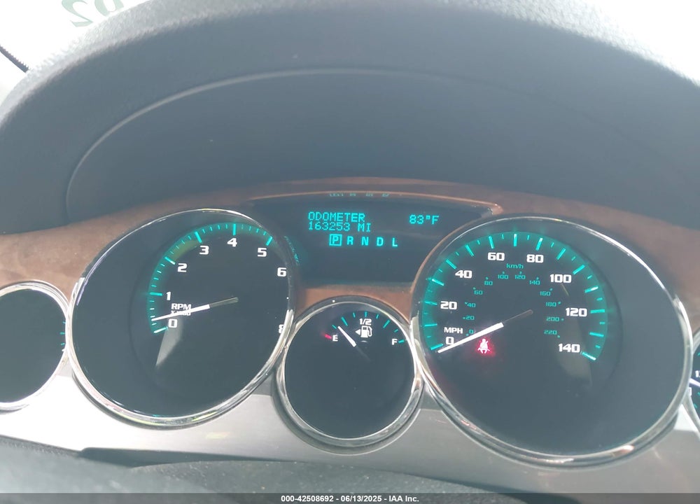 2011 BUICK ENCLAVE VIN: 5GAKRBED4BJ307952