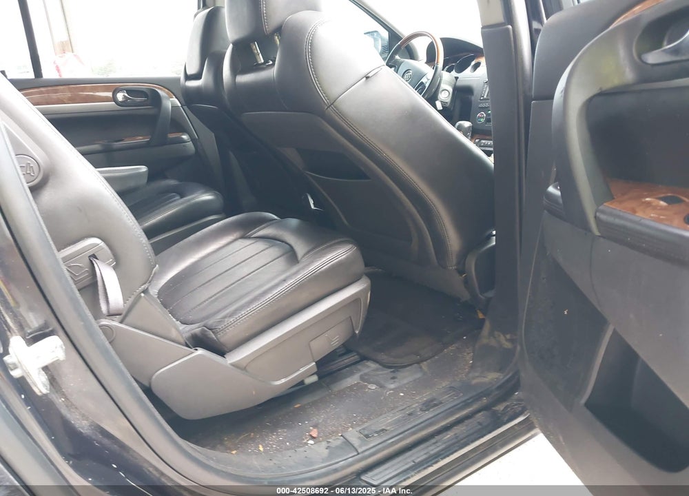 2011 BUICK ENCLAVE VIN: 5GAKRBED4BJ307952