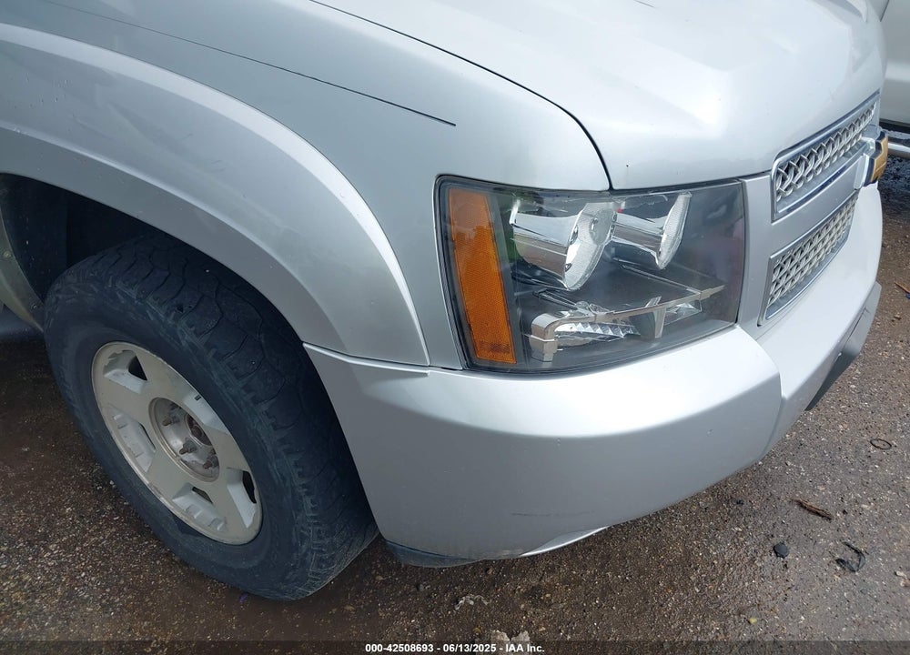 2013 CHEVROLET TAHOE VIN: 1GNSKBE05DR121669