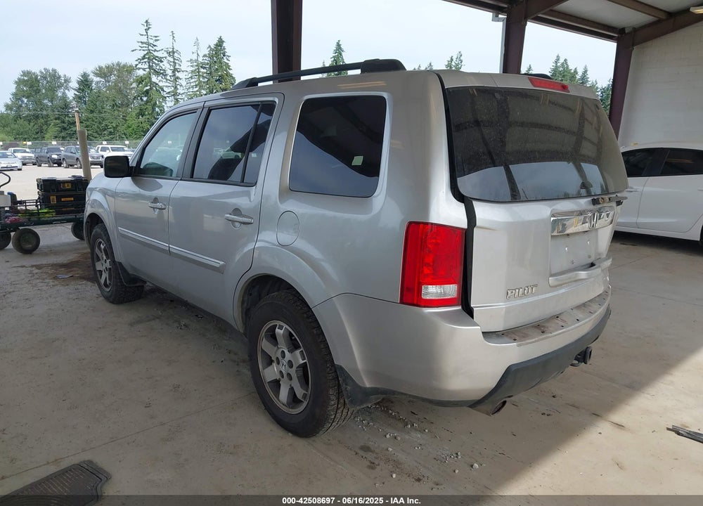 2011 HONDA PILOT VIN: 5FNYF4H53BB007098
