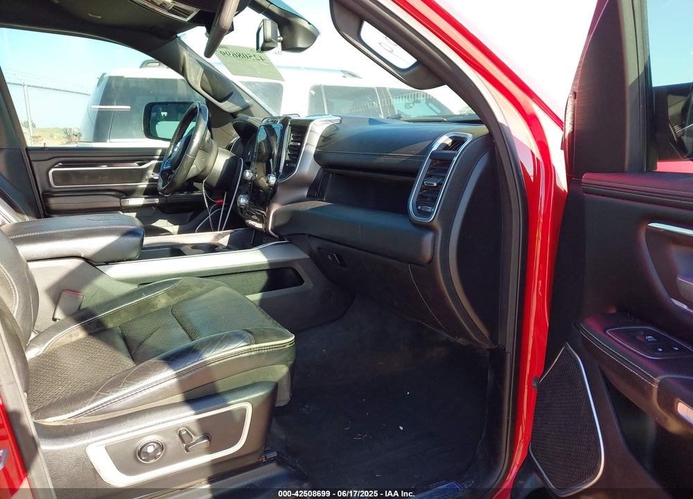2020 RAM 1500 LAIE  4X2 5'7 BOX VIN: 1C6RREJT3LN185856