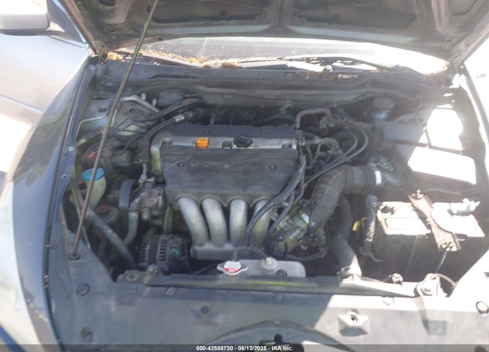 2003 HONDA ACCORD VIN: JHMCM56683C012912