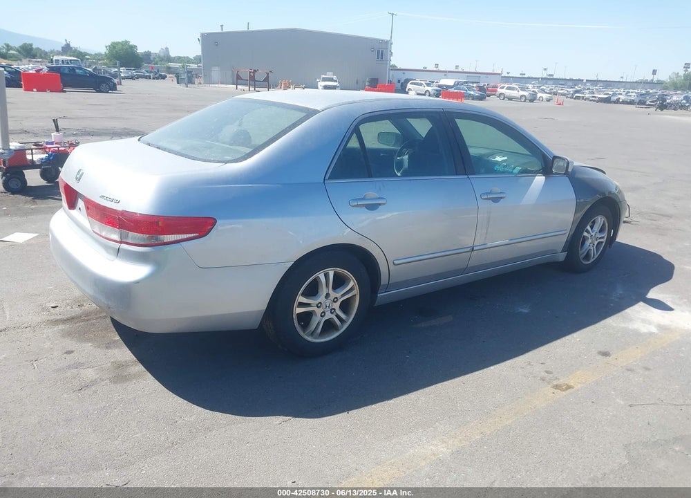 2003 HONDA ACCORD VIN: JHMCM56683C012912