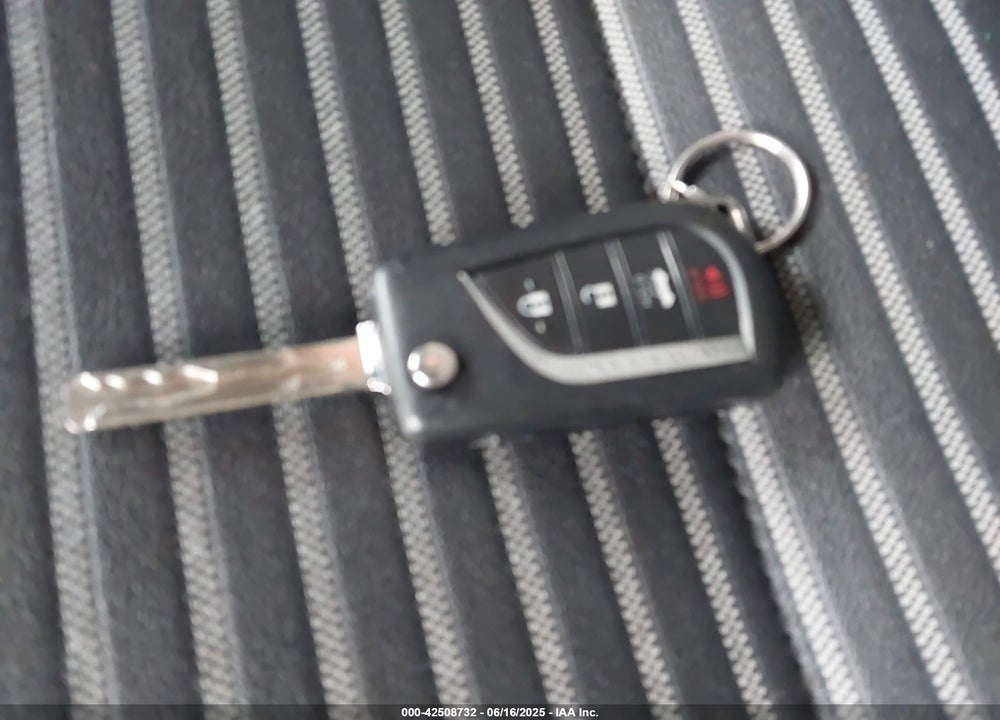 2021 TOYOTA CAMRY VIN: 4T1G11BKXMU023067