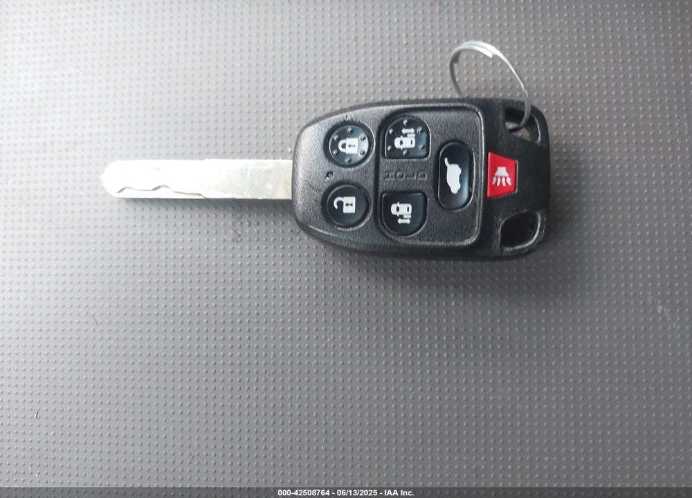 2011 HONDA ODYSSEY EX-L VIN: 5FNRL5H64BB029087