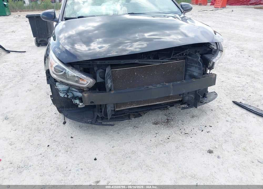2018 HYUNDAI ELANTRA GT VIN: KMHH35LE4JU032132