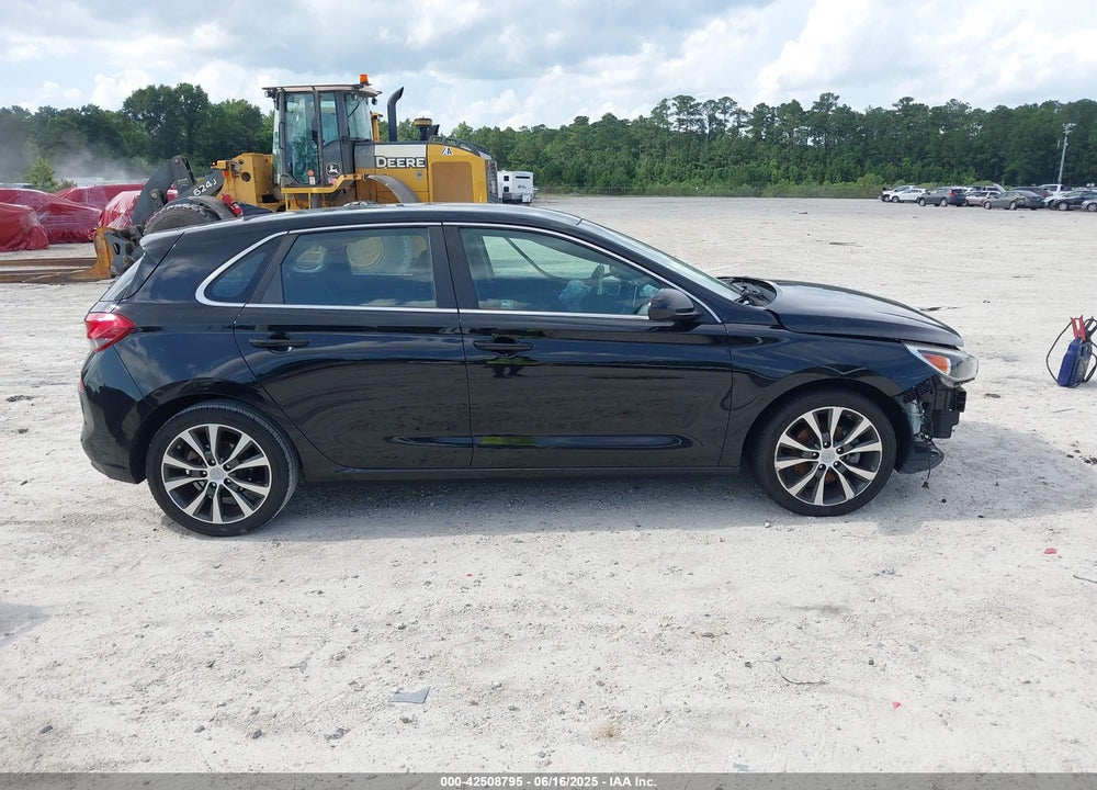2018 HYUNDAI ELANTRA GT VIN: KMHH35LE4JU032132