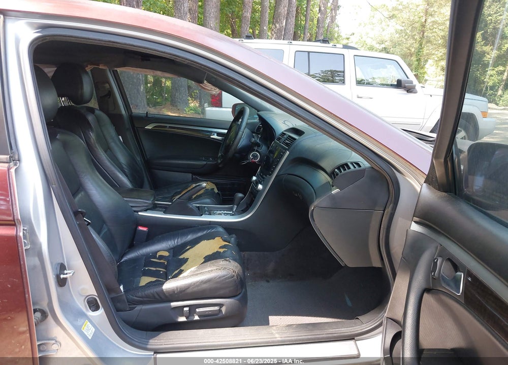 2007 ACURA TL VIN: 19UUA662X7A033930