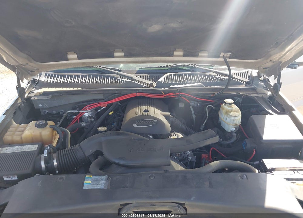 2004 CADILLAC ESCALADE STANDARD VIN: 1GYEC63T84R129167