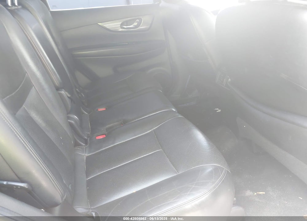 2014 NISSAN ROGUE SL VIN: 5N1AT2MT1EC760404