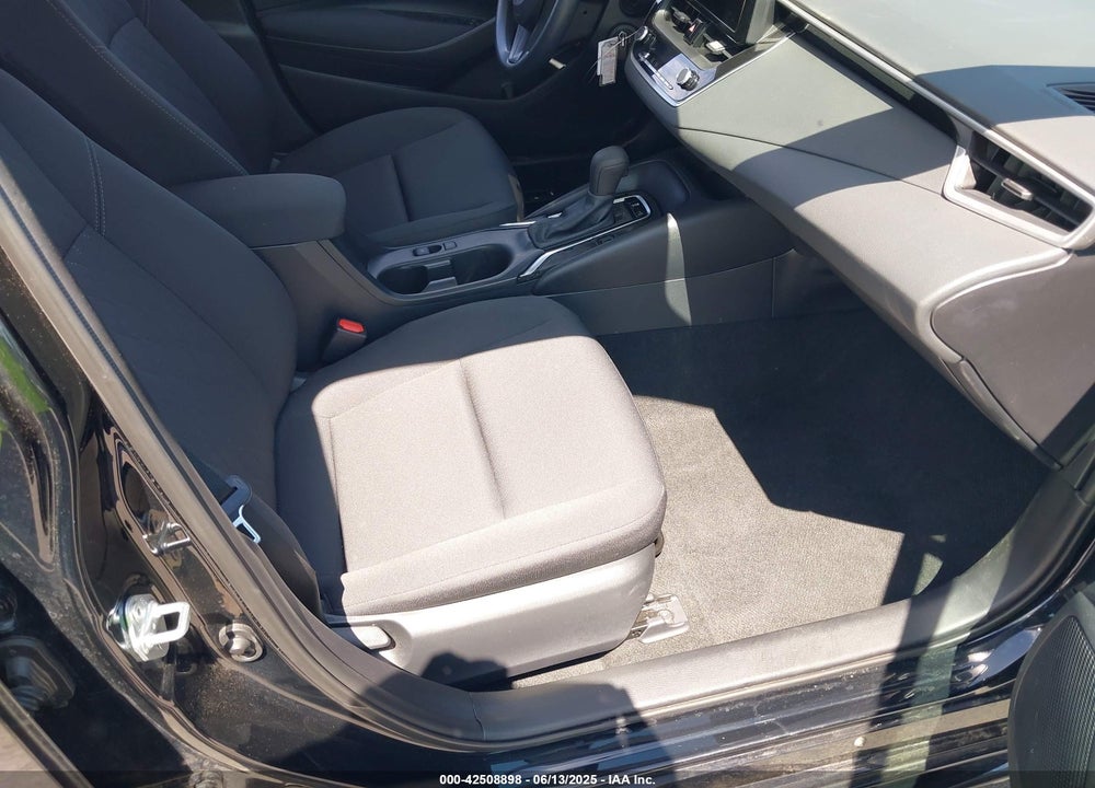 2024 TOYOTA COROLLA LE VIN: 5YFB4MDE7RP149356