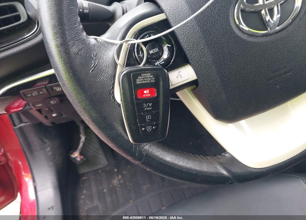 2017 TOYOTA PRIUS PRIME VIN: JTDKARFP9H3010020