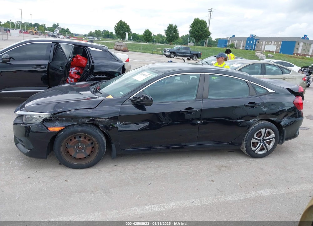 2016 HONDA CIVIC VIN: 2HGFC2F53GH507661