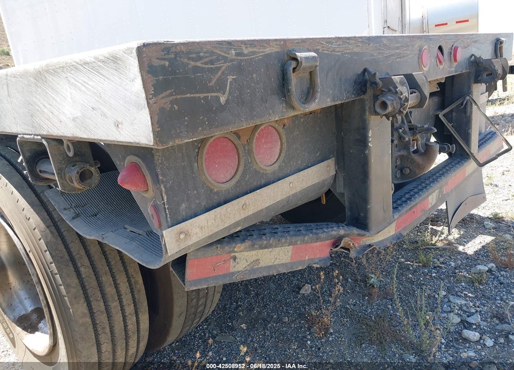 1998 UTILITY TRAILER MFG --- VIN: 1UYFS1294WA253509